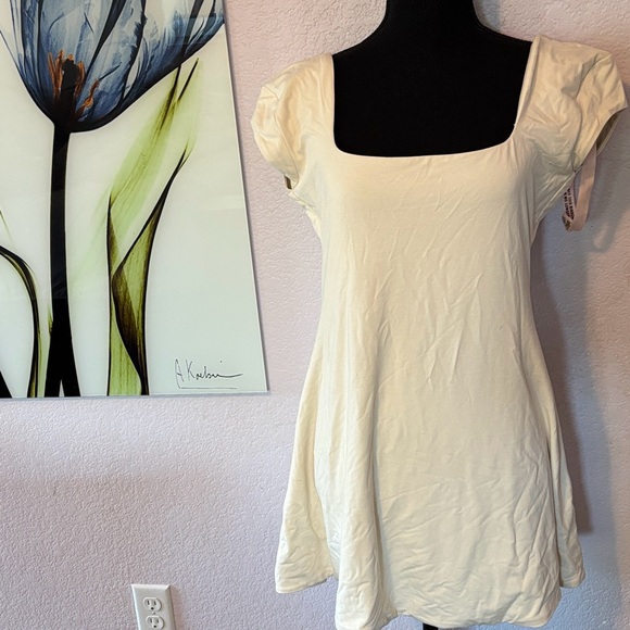 Oh Polly Dresses & Skirts - New dress size 14